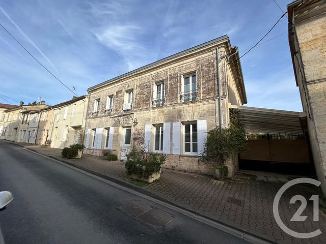 maison à vendre - 7 pièces - 253.0 m2 - ST ANDRE DE CUBZAC - 33 - AQUITAINE - Century 21 Estuaire